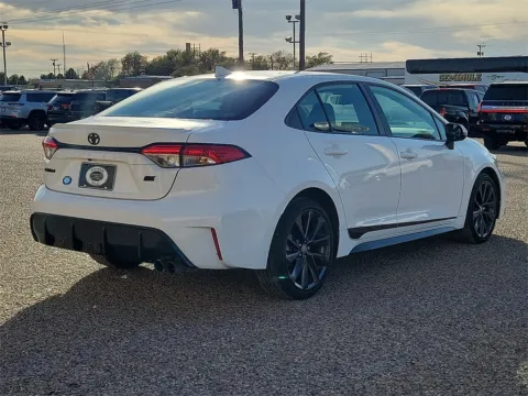 More photos of 2023 Toyota Corolla SE at Brownfield Ford, TX