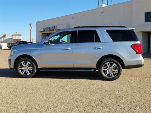 Photos of 2022 Ford Expedition XLT for sale in Brownfield, TX at Brownfield Ford
