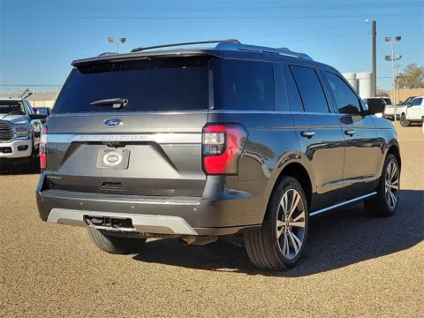 More photos of 2021 Ford Expedition Platinum at Brownfield Ford, TX