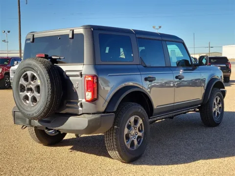 More photos of 2025 Ford Bronco Big Bend at Brownfield Ford, TX