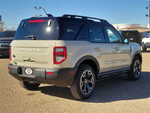 More photos of 2025 Ford Bronco Sport Outer Banks at Brownfield Ford, TX
