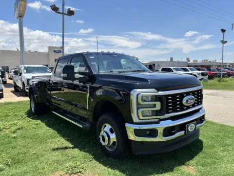 More photos of 2025 Ford F-350SD Lariat at Brownfield Ford, TX