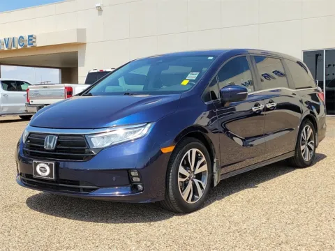 Photos of 2022 Honda Odyssey Touring for sale in Brownfield, TX at Brownfield Ford