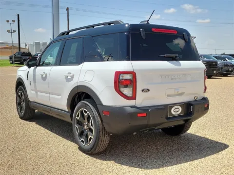 More photos of 2025 Ford Bronco Sport Outer Banks at Brownfield Ford, TX