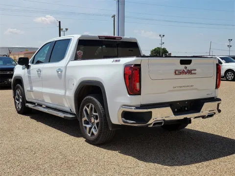 More photos of 2024 GMC Sierra 1500 SLT at Brownfield Ford, TX