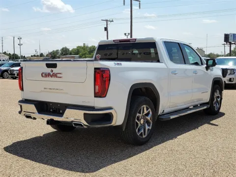 More photos of 2024 GMC Sierra 1500 SLT at Brownfield Ford, TX