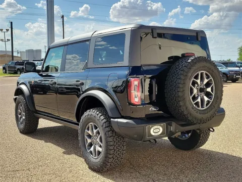 More photos of 2025 Ford Bronco Badlands at Brownfield Ford, TX