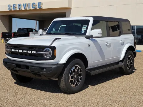 Photos of 2025 Ford Bronco Outer Banks for sale in Brownfield, TX at Brownfield Ford