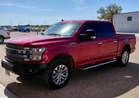 Red 2018 Ford F-150 Lariat for sale in Brownfield, TX
