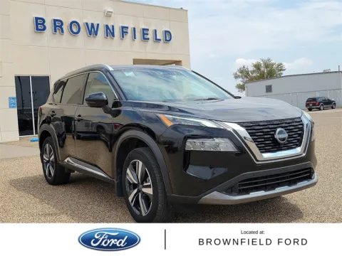 Black 2023 Nissan Rogue SL for sale in Brownfield, TX