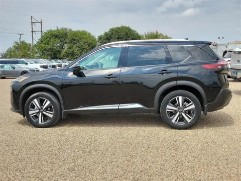 Another view of 2023 Nissan Rogue SL for sale in Brownfield, TX at Brownfield Ford