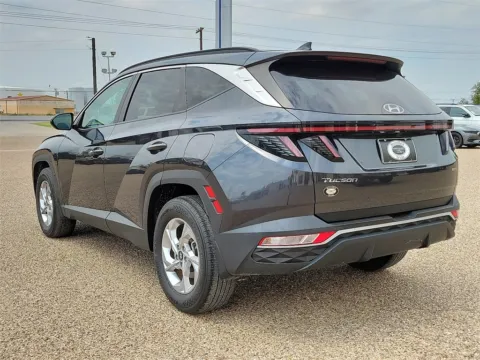 More photos of 2022 Hyundai Tucson SEL at Brownfield Ford, TX