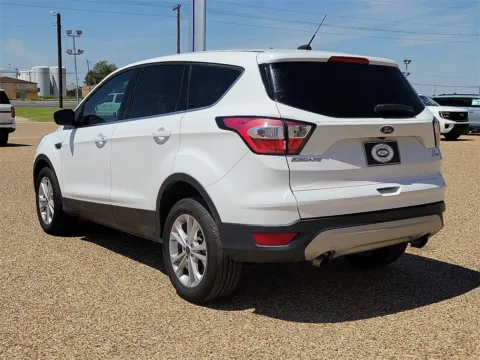 More photos of 2017 Ford Escape SE at Brownfield Ford, TX