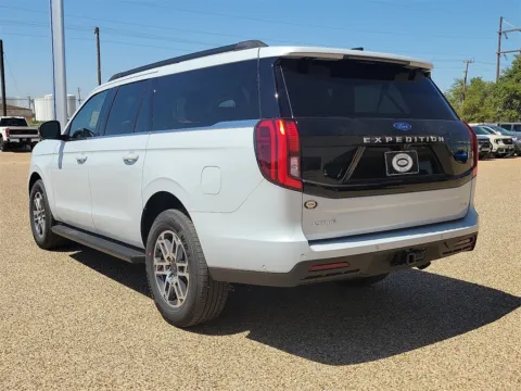 More photos of 2025 Ford Expedition Max ACTIVE at Brownfield Ford, TX