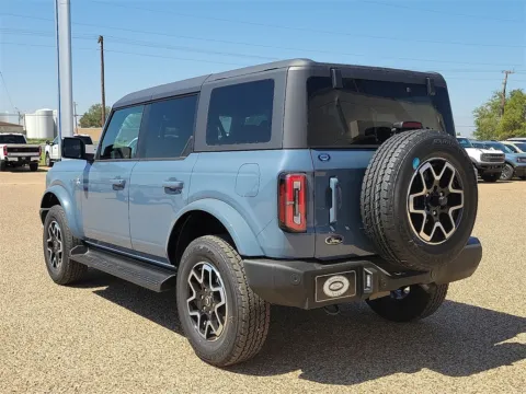 More photos of 2025 Ford Bronco Outer Banks at Brownfield Ford, TX