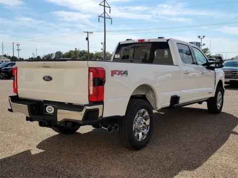 More photos of 2026 Ford F-350SD Lariat at Brownfield Ford, TX