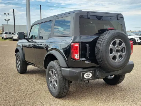 More photos of 2025 Ford Bronco Big Bend at Brownfield Ford, TX