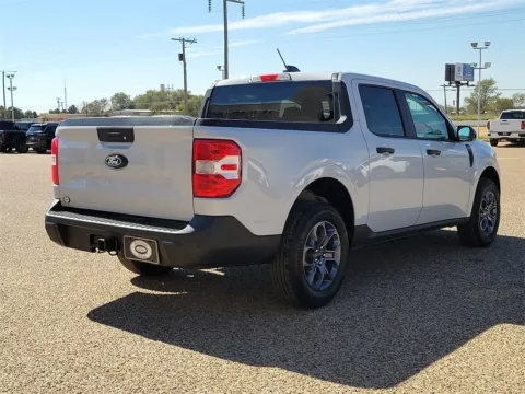 More photos of 2025 Ford Maverick XLT at Brownfield Ford, TX