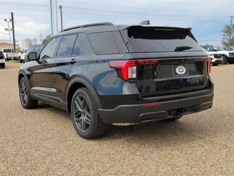 More photos of 2025 Ford Explorer ST-Line at Brownfield Ford, TX