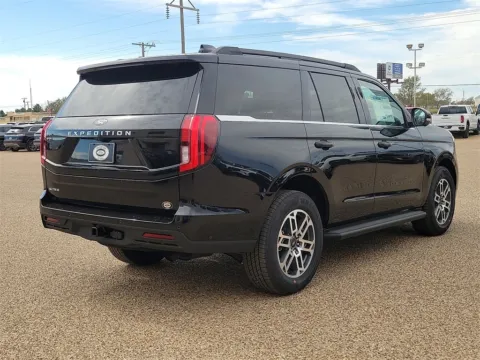 More photos of 2025 Ford Expedition Active at Brownfield Ford, TX