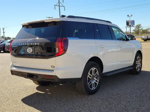 More photos of 2025 Ford Expedition Active at Brownfield Ford, TX