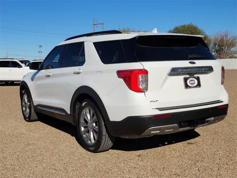 Another view of 2022 Ford Explorer XLT for sale in Brownfield, TX at Brownfield Ford
