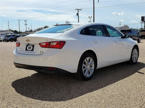 More photos of 2024 Chevrolet Malibu LT at Brownfield CDJR, TX