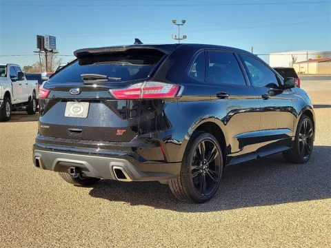 More photos of 2020 Ford Edge ST at Brownfield CDJR, TX