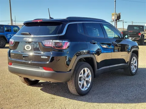 More photos of 2026 Jeep Compass Latitude at Brownfield CDJR, TX