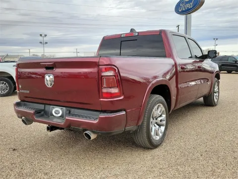 More photos of 2022 Ram 1500 Laramie at Brownfield CDJR, TX