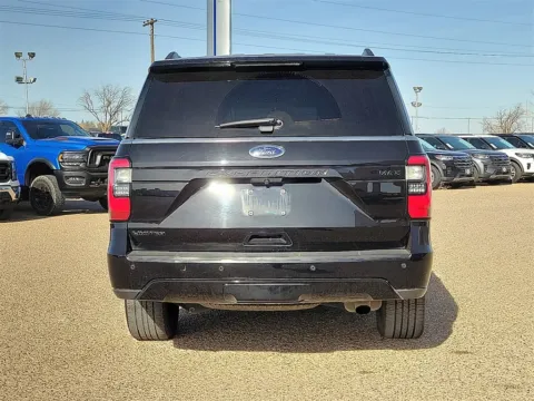 More photos of 2021 Ford Expedition Max Limited at Brownfield CDJR, TX