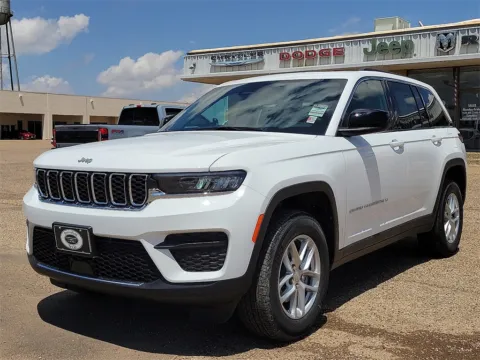 Photos of 2025 Jeep Grand Cherokee Laredo X for sale in Brownfield, TX at Brownfield CDJR