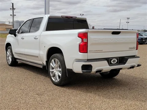 More photos of 2024 Chevrolet Silverado 1500 High Country at Brownfield CDJR, TX