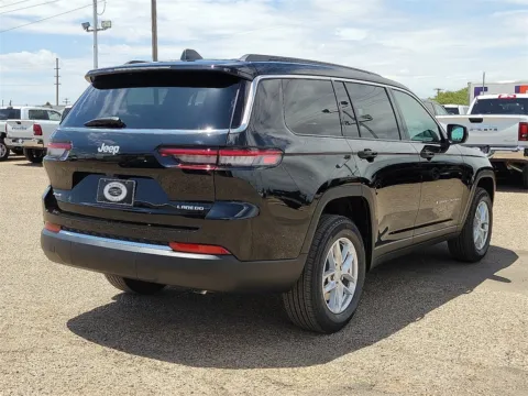 More photos of 2025 Jeep Grand Cherokee L Laredo at Brownfield CDJR, TX