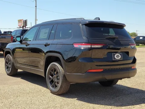 More photos of 2025 Jeep Grand Cherokee L Altitude X at Brownfield CDJR, TX