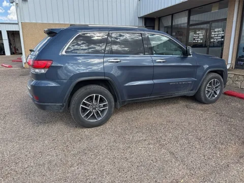 More photos of 2020 Jeep Grand Cherokee Limited at Brownfield CDJR, TX