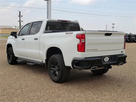 More photos of 2023 Chevrolet Silverado 1500 LT Trail Boss at Brownfield CDJR, TX