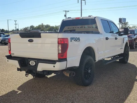 More photos of 2022 Ford F-250SD XLT at Brownfield CDJR, TX