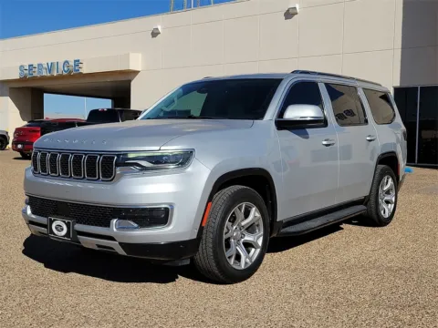 Photos of 2022 Jeep Wagoneer Series II for sale in Brownfield, TX at Brownfield CDJR