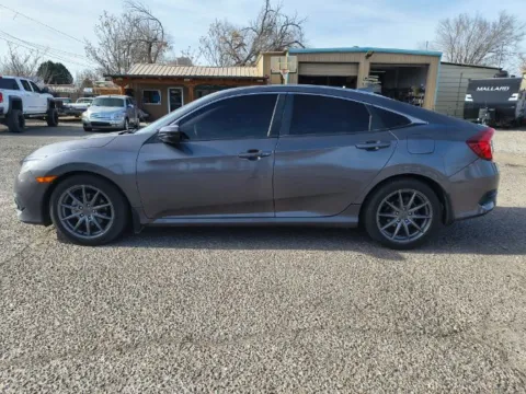 More photos of 2018 Honda Civic EX-L at Access Auto LLC, NM