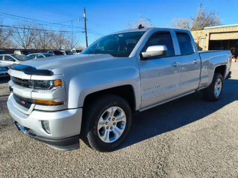 Silver 2018 Chevrolet Silverado 1500 2LT for sale in Albuquerque, NM