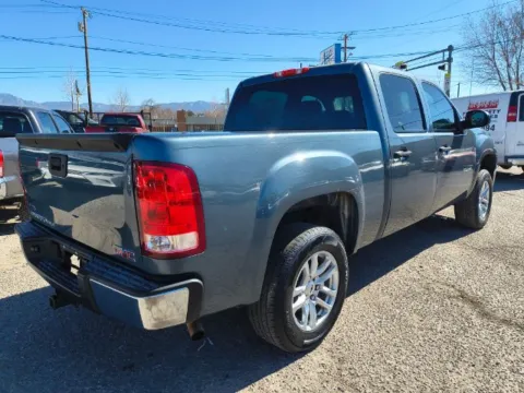 More photos of 2011 GMC Sierra 1500 SLE at Access Auto LLC, NM