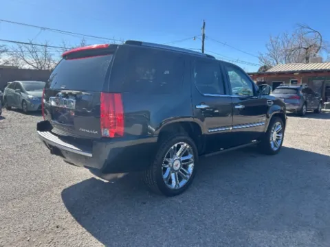 More photos of 2012 Cadillac Escalade Platinum Edition at Access Auto LLC, NM