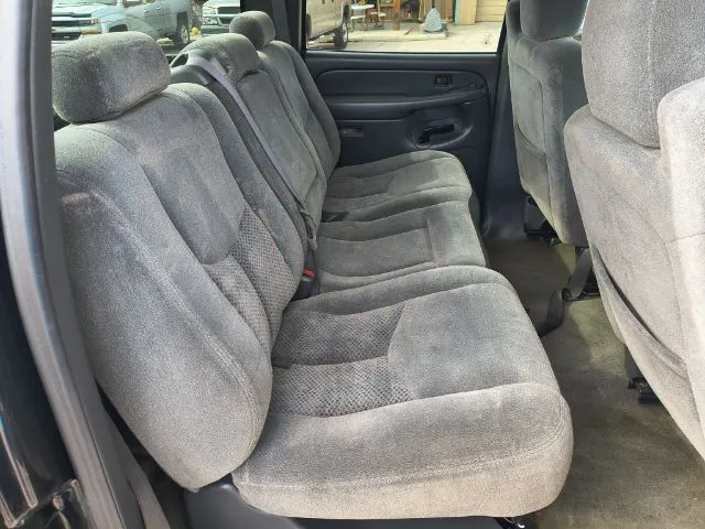 Chevrolet Silverado photo 11