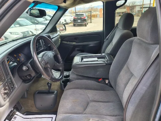 Chevrolet Silverado photo 8