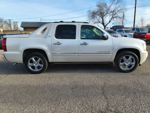 More photos of 2011 Chevrolet Avalanche 1500 LTZ at Access Auto LLC, NM
