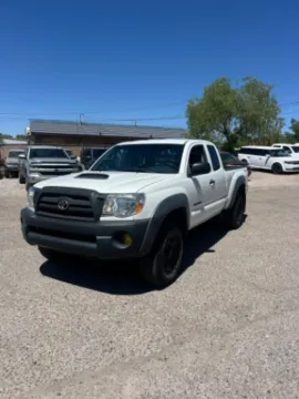 White 2007 Toyota Tacoma PreRunner V6 for sale in Albuquerque, NM