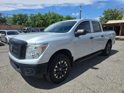 Silver 2018 Nissan TITAN S for sale in Albuquerque, NM