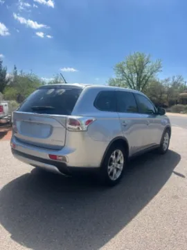 More photos of 2015 Mitsubishi Outlander SE at Access Auto LLC, NM