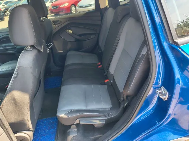 Ford Escape photo 11